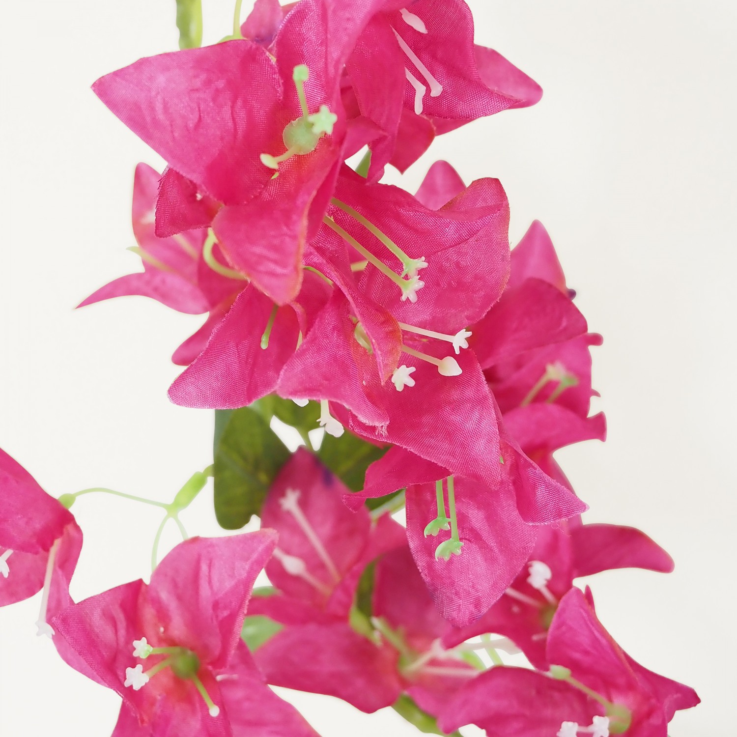 Guirlande végétale artificielle bougainvillier 145cm focus zoom fleurs