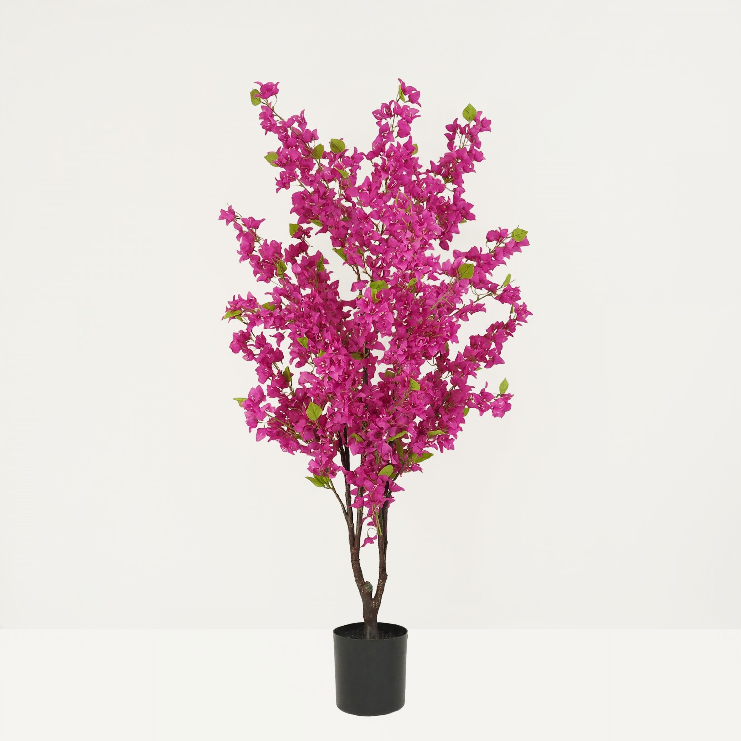 Bougainvillier artificiel fuchsia 175cm sur fond beige