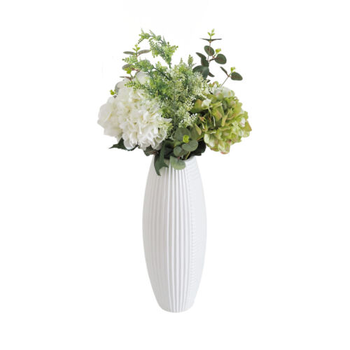 Bouquet de fleurs artificielles à composer - Lana sur fond blanc